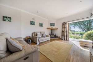 Photo 17- click for photo gallery